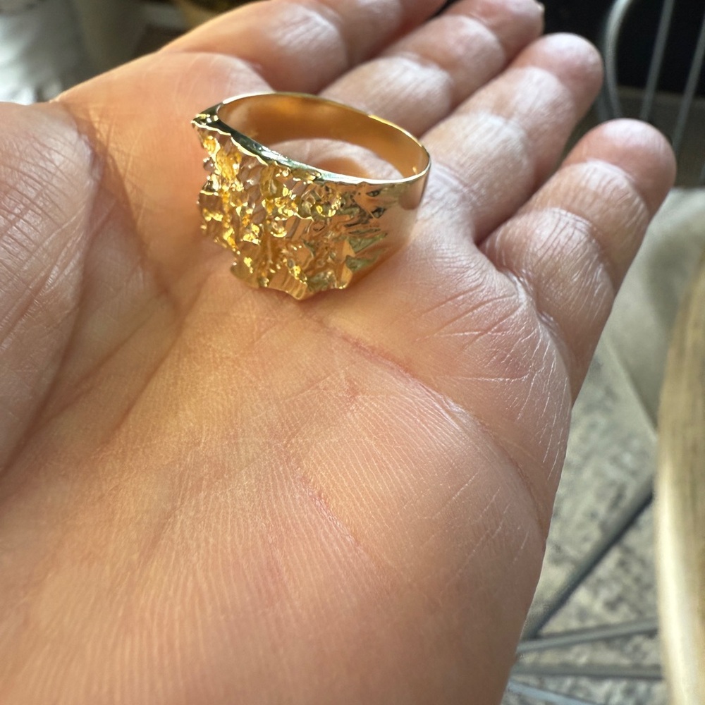 SOLD 🎊 SOLD 1 Hour SALE 🎉 14K Solid Gold Nugget Ring - Picture 7 of 7